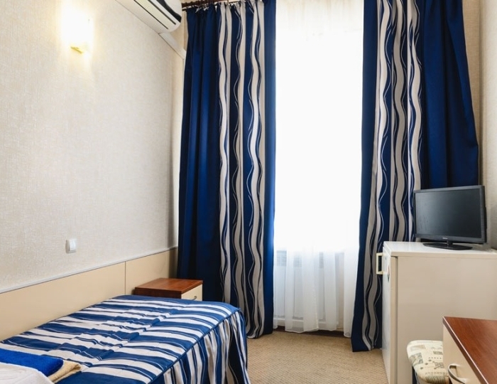 Стандарт 1-местный, юг (корп.1) - Санаторий «Алушта»