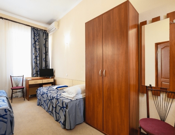 Стандарт + трехместный (корп.1) - Санаторий «Алушта»